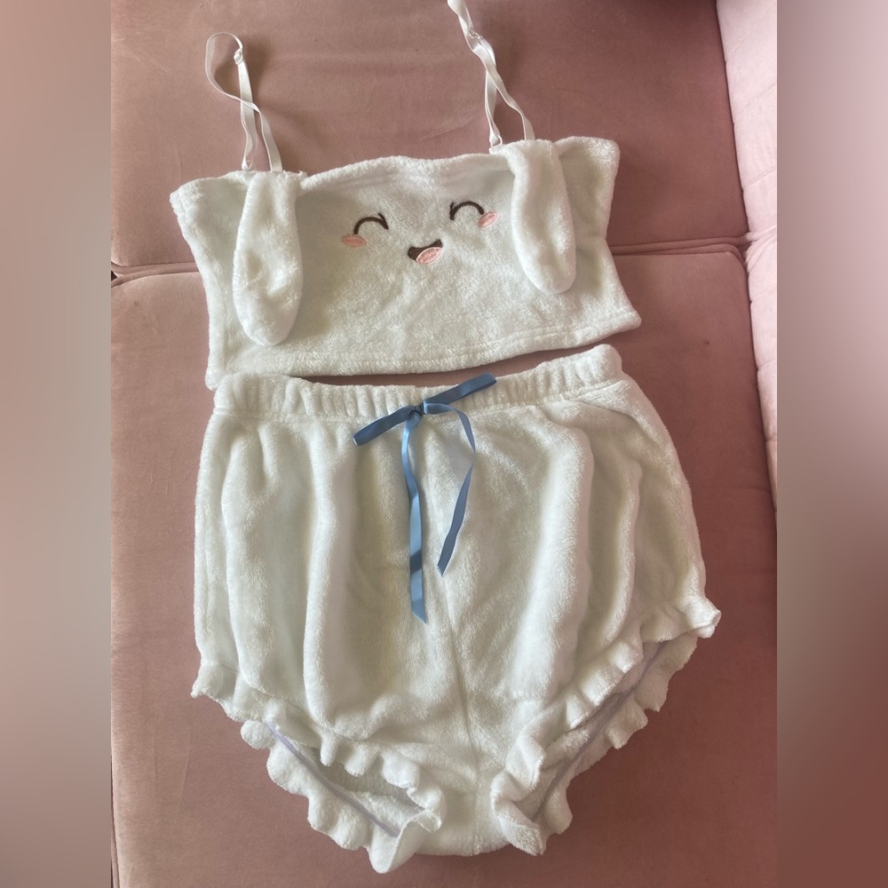 Super adorable sleepwear